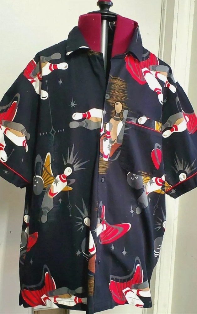 Retro Funky Men’s Hilton 100% Cotton Bowling Shirt size LARGE